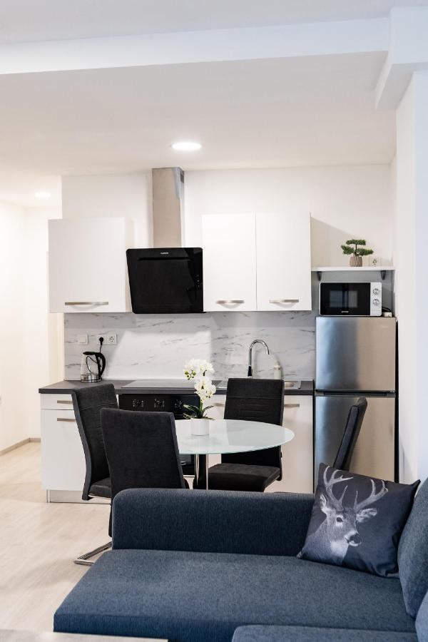 Apartmani Park Maksimir-Rebro Zagreb Extérieur photo
